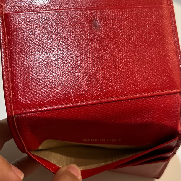 Chanel Red Wallet with date code - Picture 6 of 10